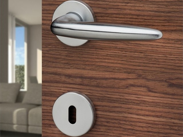 ghidini-door-handle